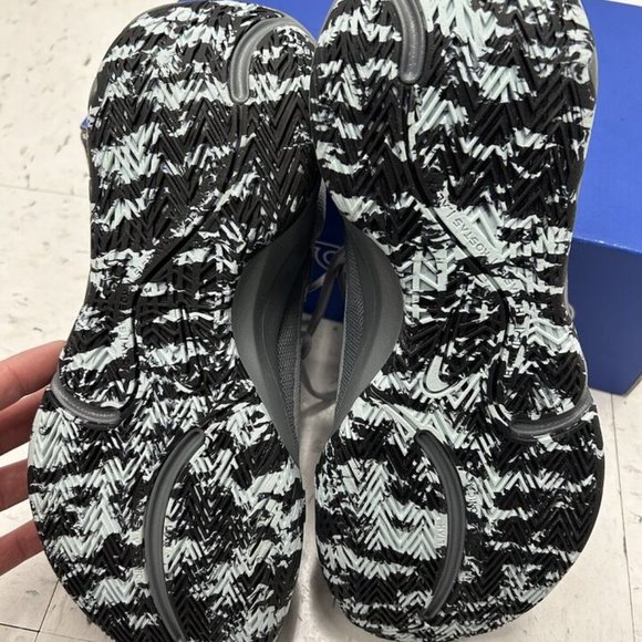 Nike Giannis Immortality 2🔥New Mens Grey Basketball Shoes DM0825 004 Sz10.5 - Picture 5 of 7